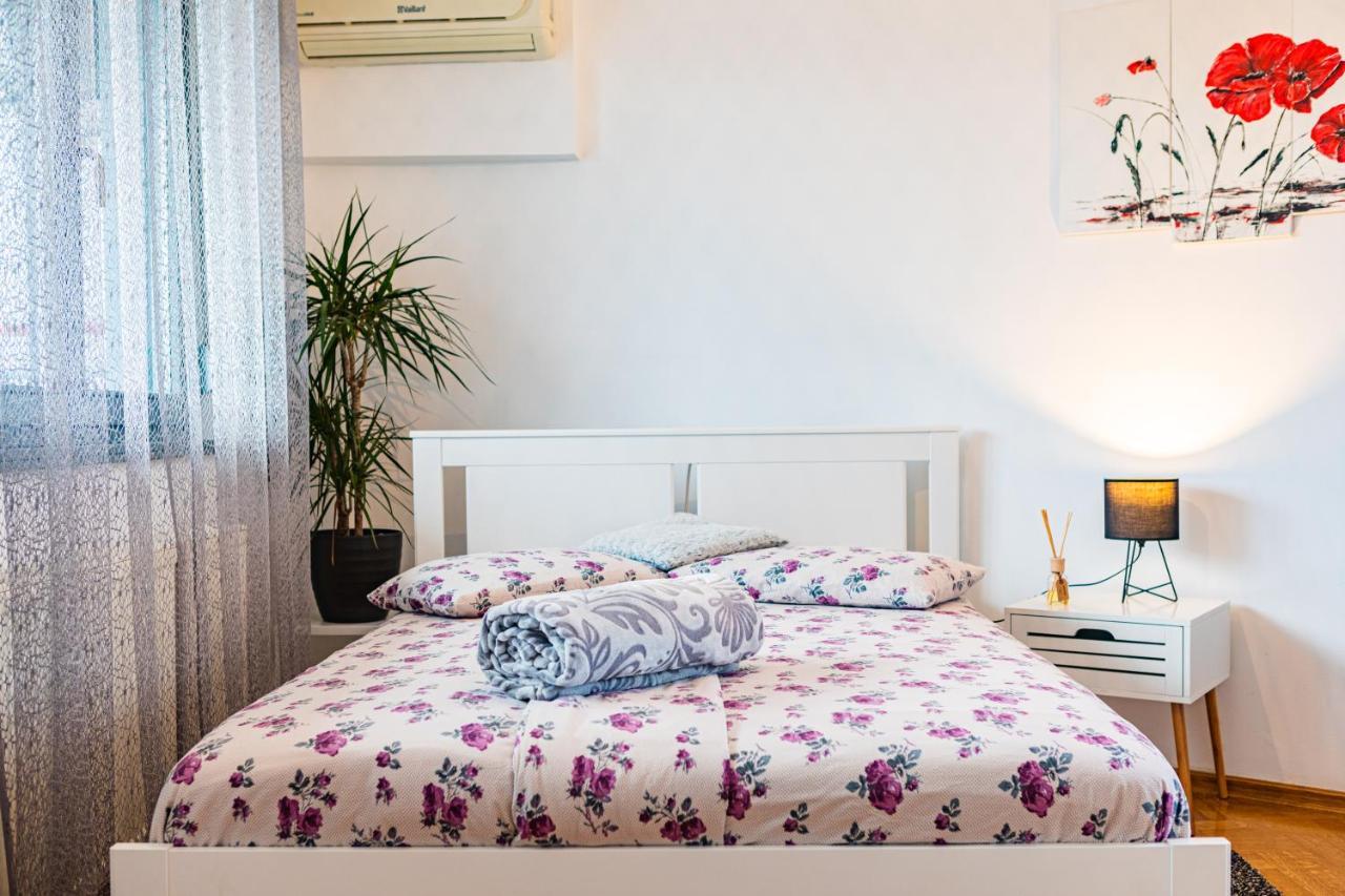 Flexible Selfcheckins 15 & 19 - Zagreb - Garage - Loggia - New - Apartments Repinc Buitenkant foto