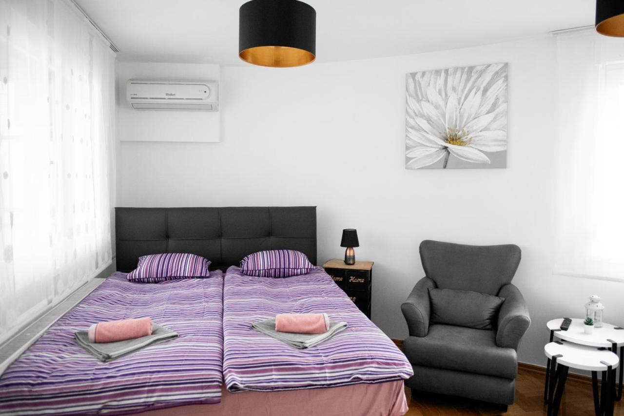 Flexible Selfcheckins 15 & 19 - Zagreb - Garage - Loggia - New - Apartments Repinc Buitenkant foto