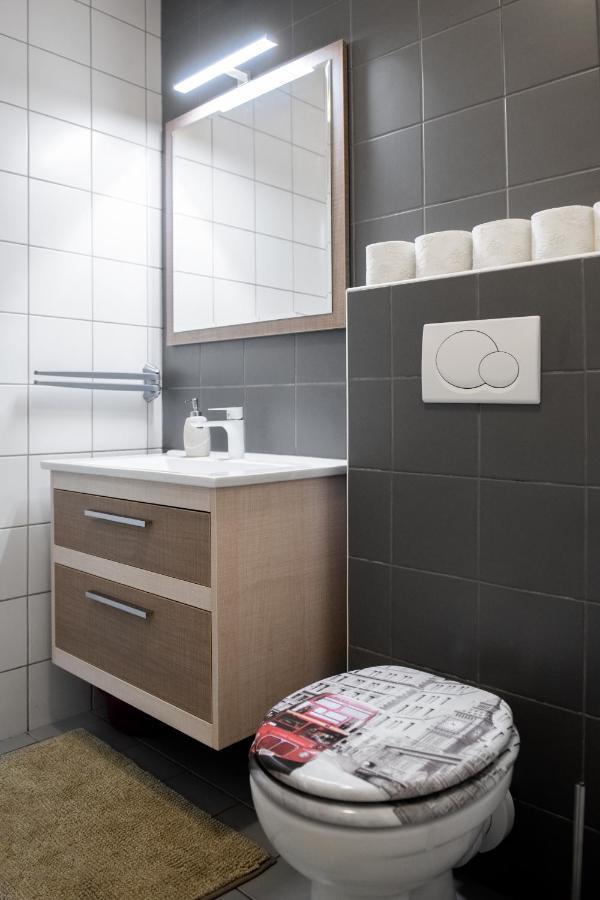 Flexible Selfcheckins 15 & 19 - Zagreb - Garage - Loggia - New - Apartments Repinc Buitenkant foto